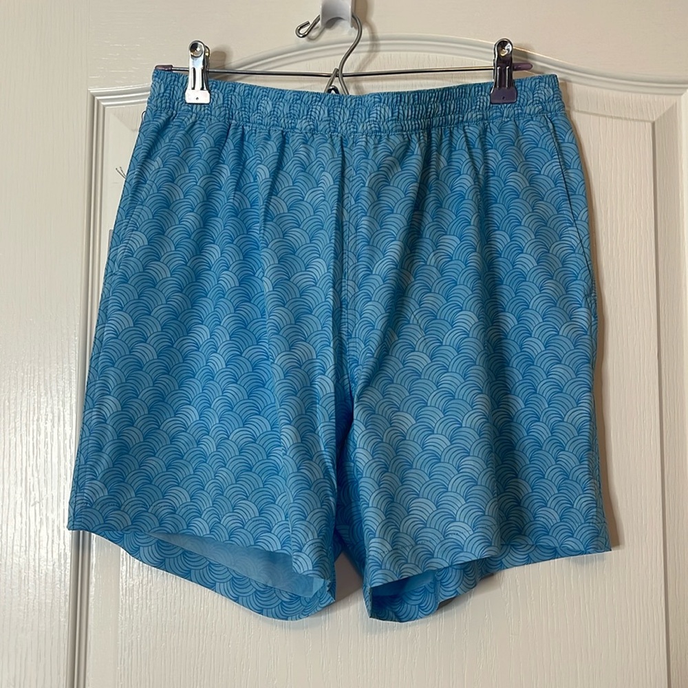 Southern Tide Rip Channel Monterrey 6” Performance Shorts Boat Blue Small